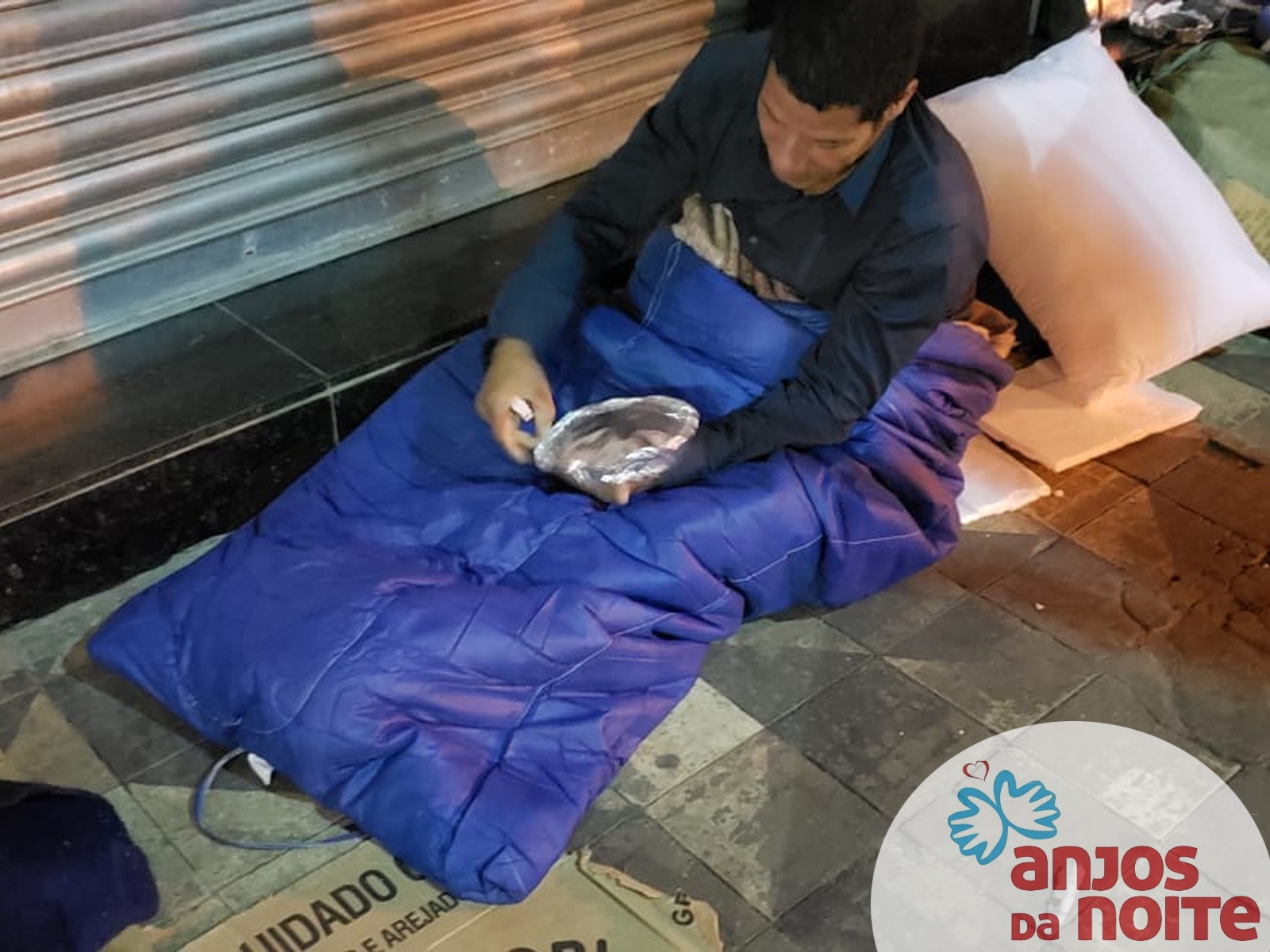 Entrega de Quentinhas - Aquecemos muita gente nesse sábado frio